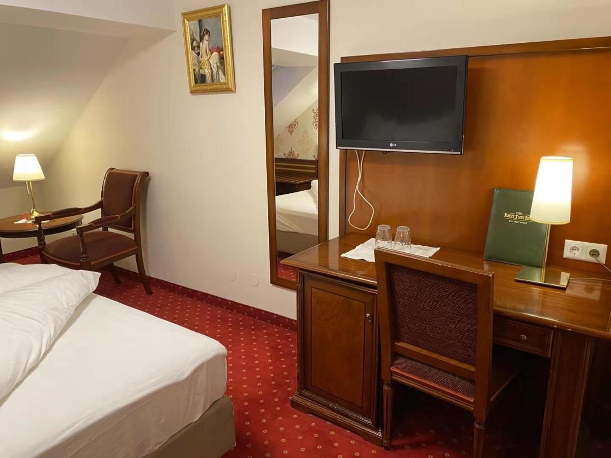 Hotel Kaiser Franz Josef Millstatt Ngoại thất bức ảnh